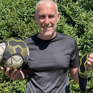 SoloKick Pro | Fotbollsträning hemma för bättre bollkontroll och mer bollkänsla