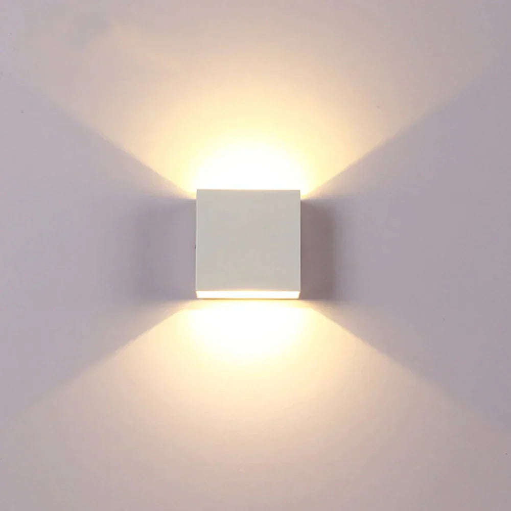 Sladdlös Vägglampa Deluxe | passar i alla rum och är enkel att installera